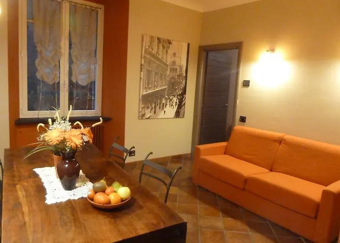 Casa Orefici, 4 In Front Of Aquarium!