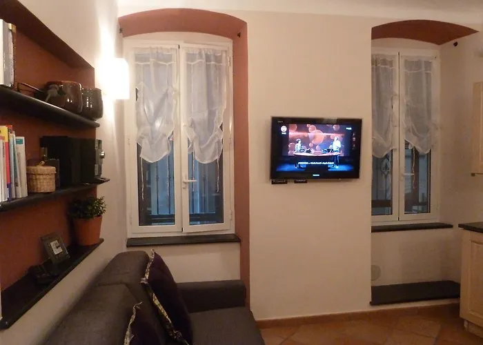 Casa Orefici, 4 In Front Of Aquarium! ג'נובה