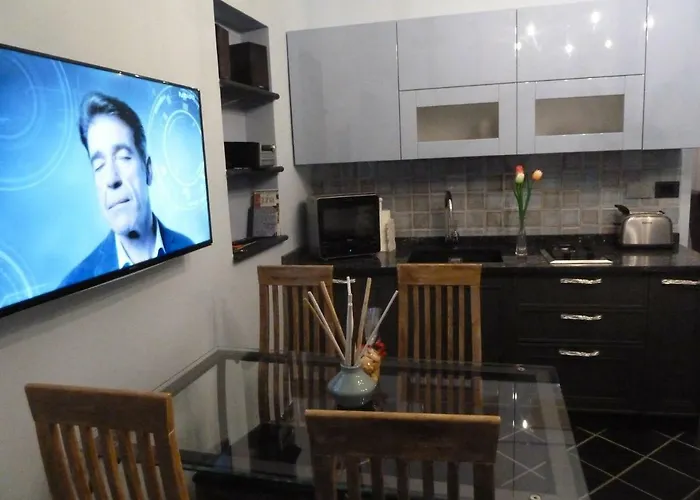 Casa Orefici, 4 In Front Of Aquarium! ג'נובה